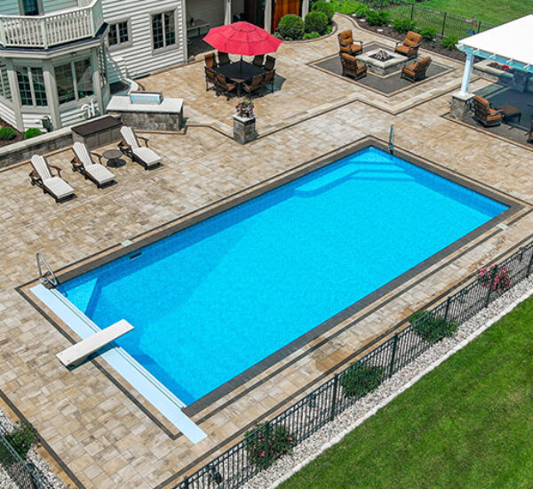 Classic Outdoor Patio Oasis