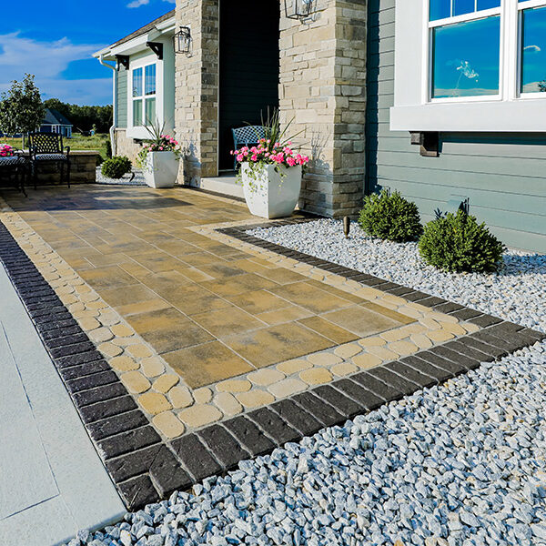 Stunning Entryway with Patio Seating