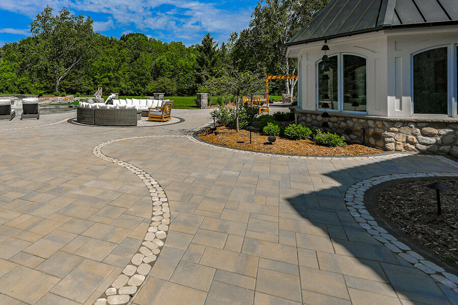 Whispering Pebble Boarders