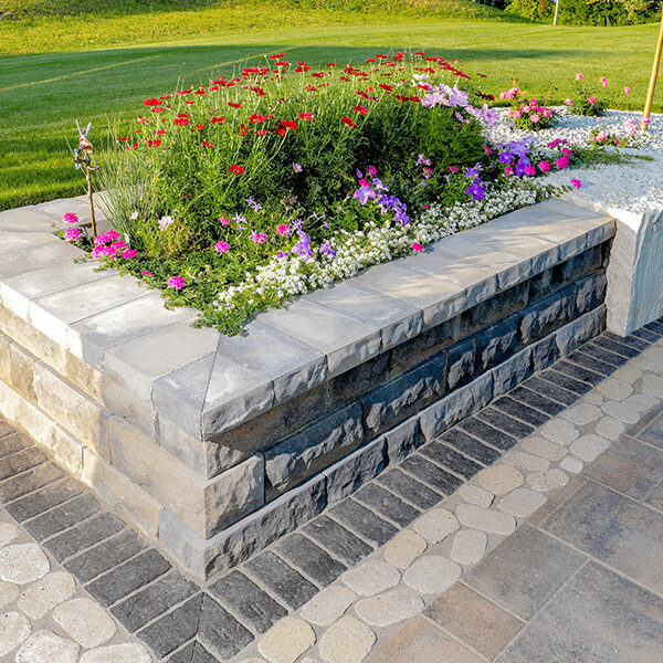 Raised Planter with Embedded Lannon Stone